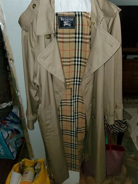 jow to authenticate a burberry jacket|burberry coat scam.